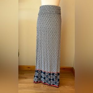 Max Studio Maxi Skirt NWOT